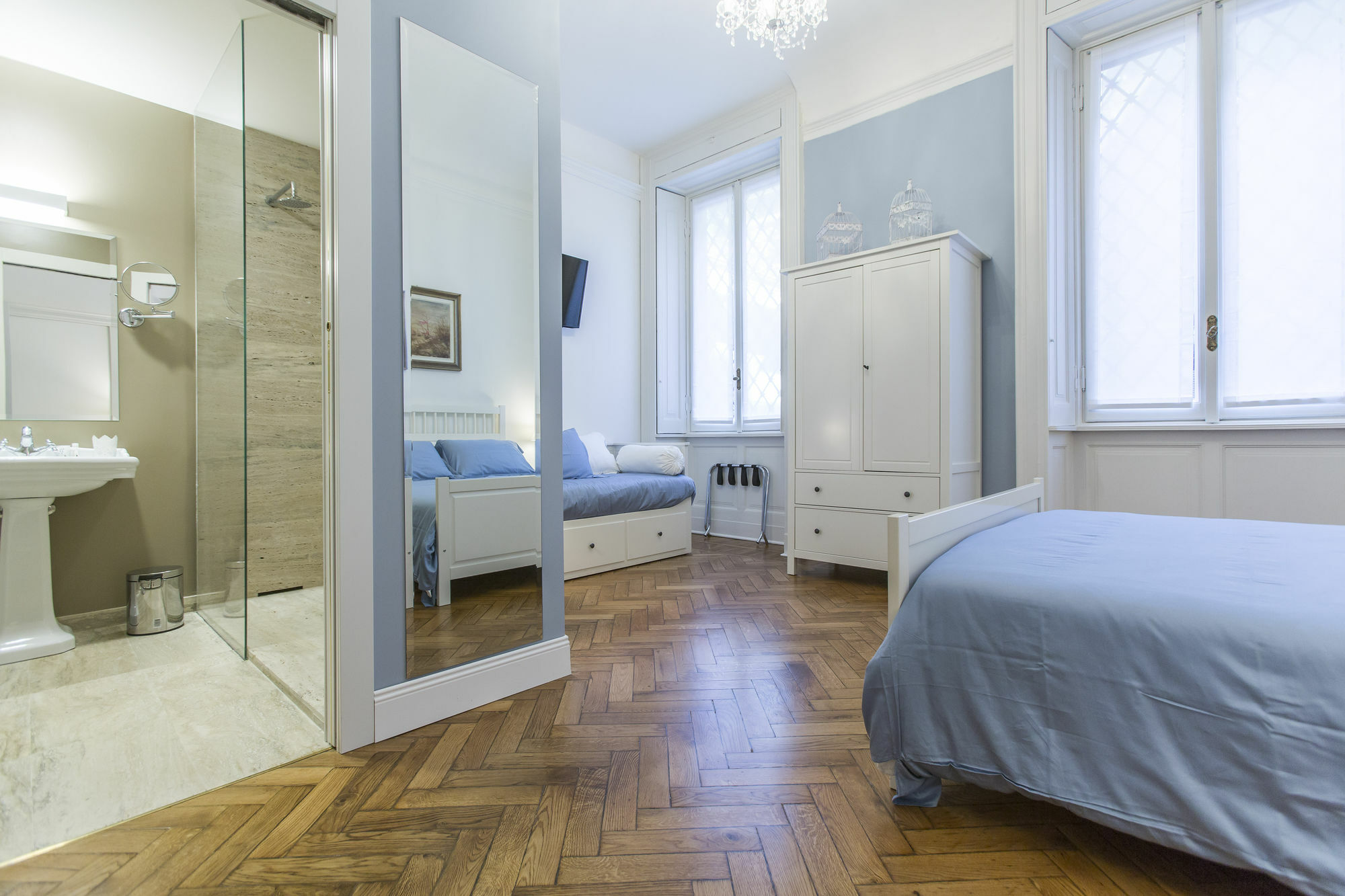 Household Settembrini Hotel Milan Bagian luar foto